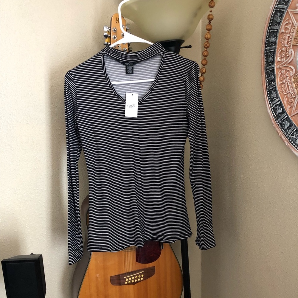 Choker Top